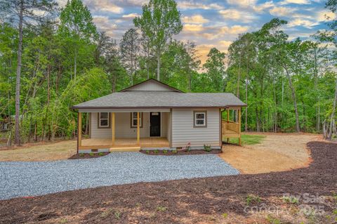 371 Amber Oaks Drive Rutherfordton NC 28139