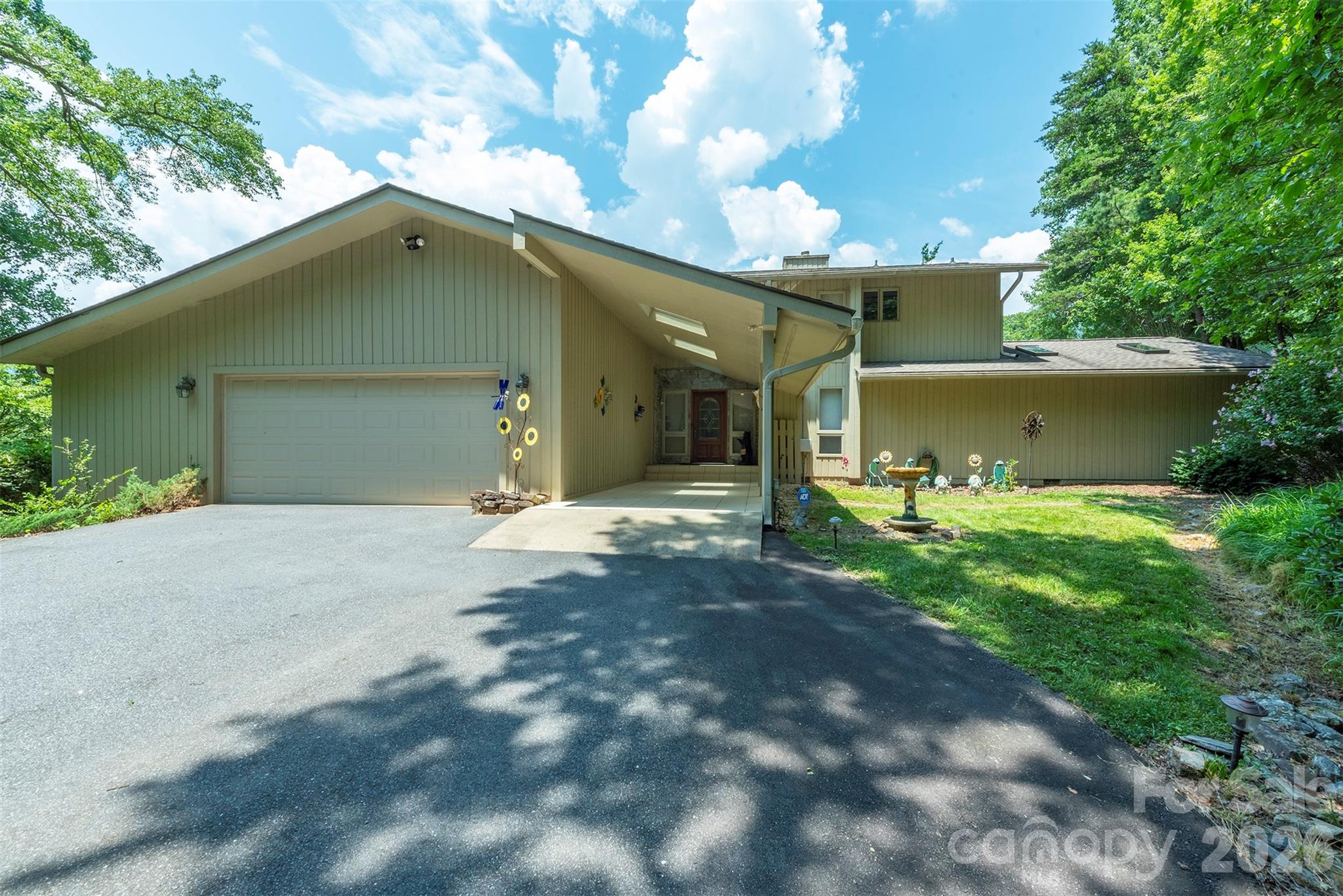 Rumbling Bald on Lake Lure - Residential