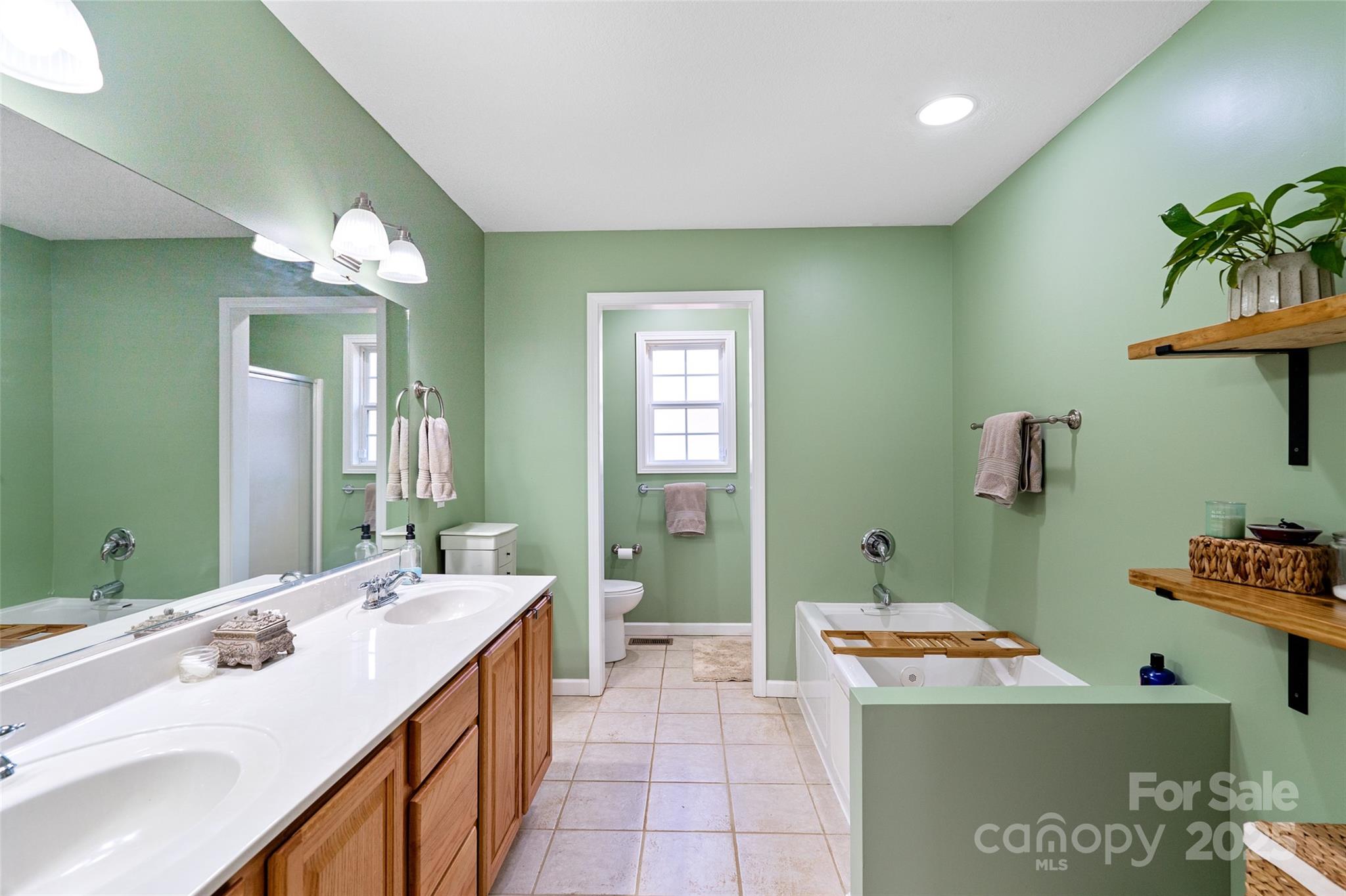 Oakwoods - Residential