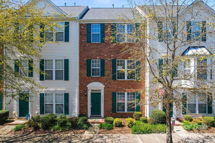 Hello, Blakeney!  3 story townhome with dual primary bedrooms and optional 3rd bedroom/flex space.  Open kitchen with 42" cabinets & stainless appliances.  1 car garage, updated flooring on main level, catch some sun on the large deck on 2nd level.  Cool off at the neighborhood pool, enjoy the Six Mile Creek hiking trail.  Close proximity to Blakeney Town Center with shops, restaurants, grocery, & playground.  Lovely community in ideal location with competitive schools!  Refrigerator, washer and dryer convey **OFFER DEADLINE Sat 4/6/24 at 6:00 pm**