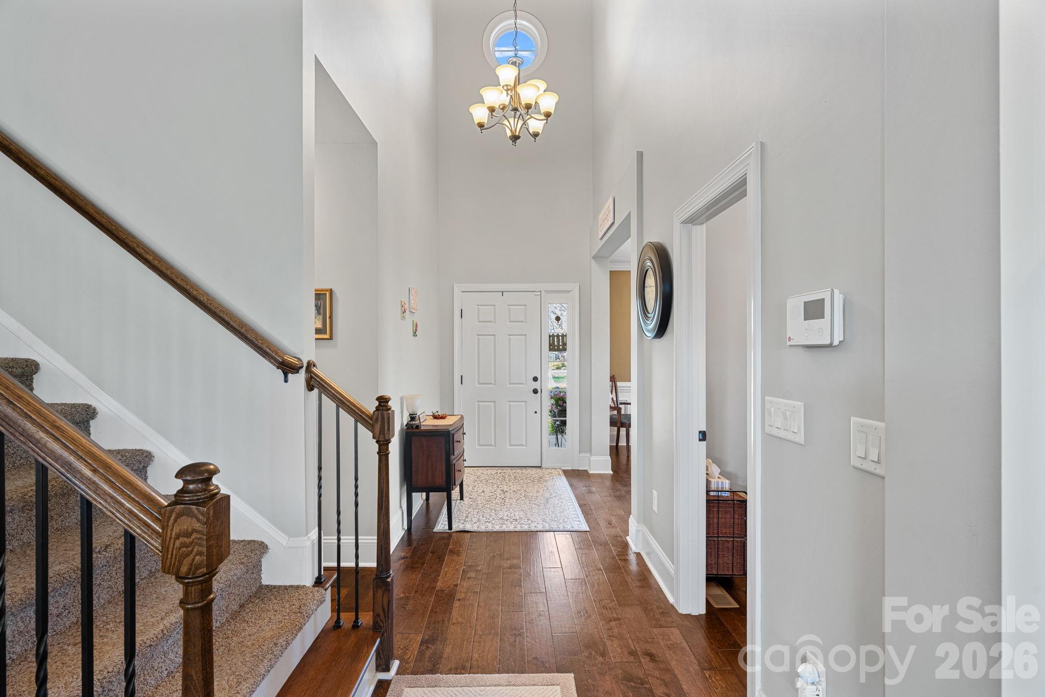 Hollister - Residential