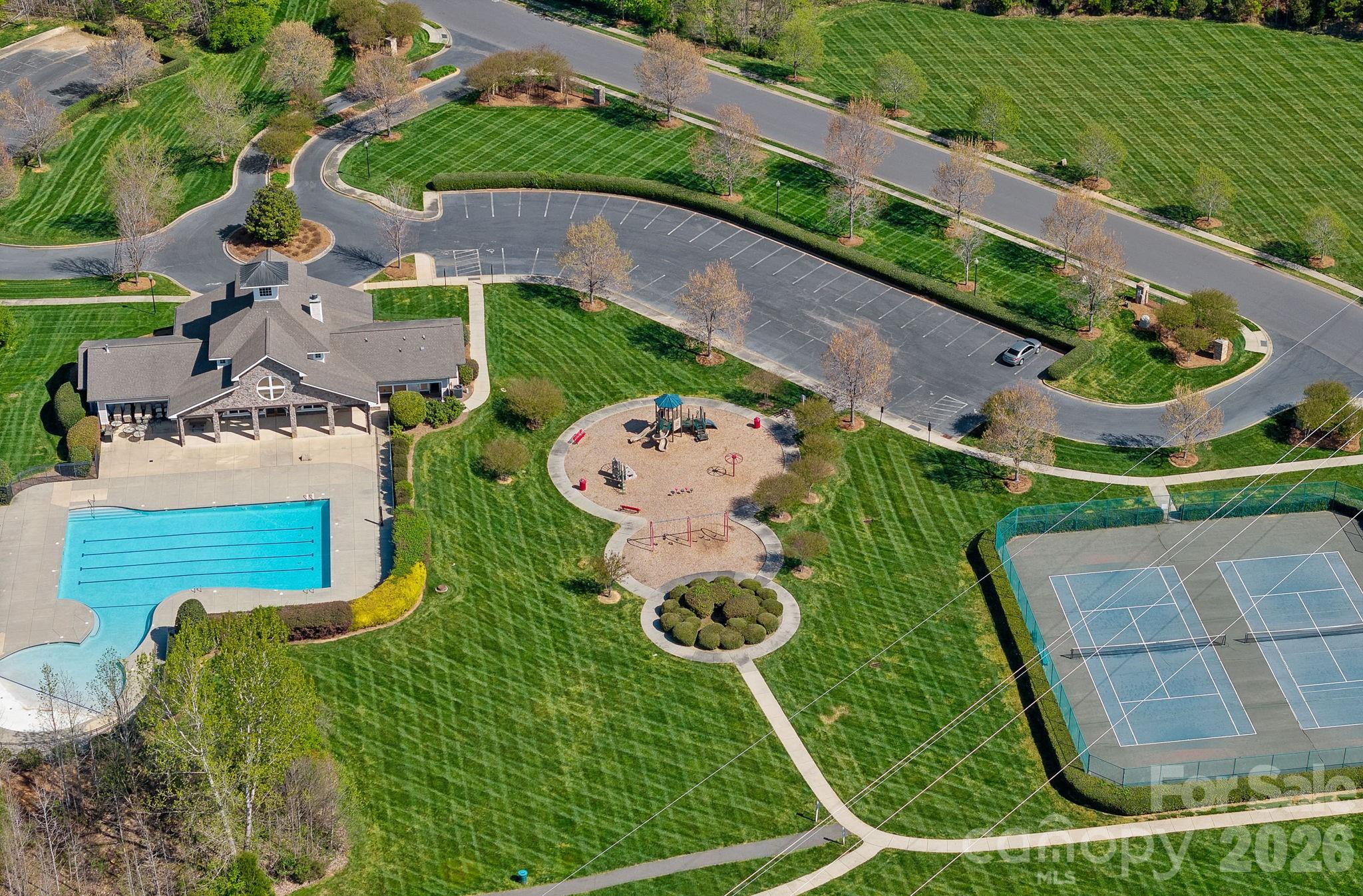 Hollister - Residential