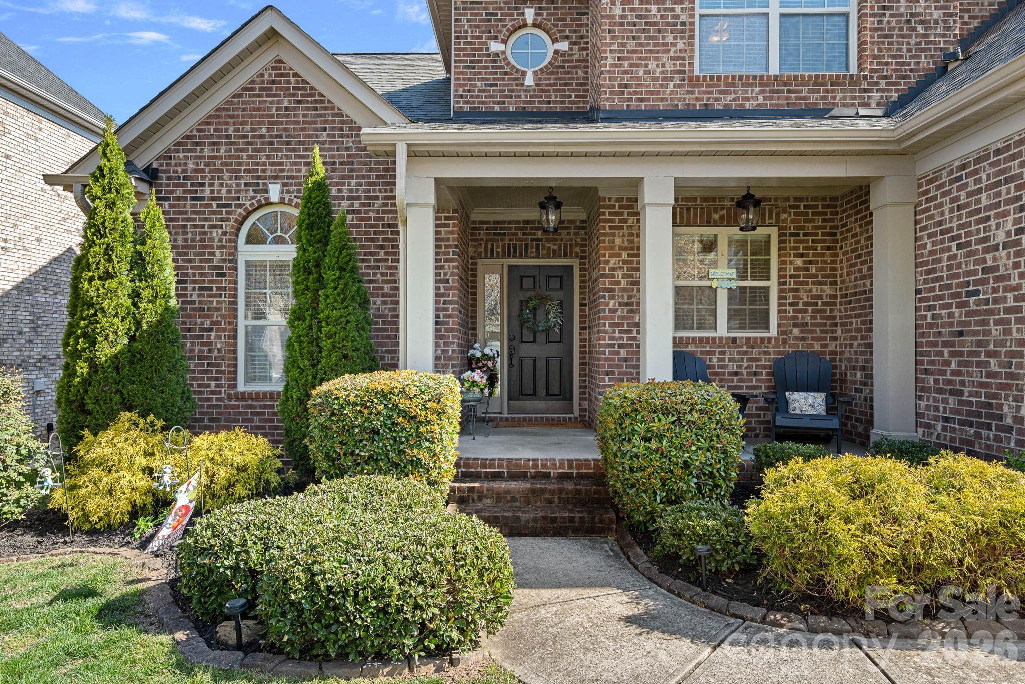 Hollister - Residential