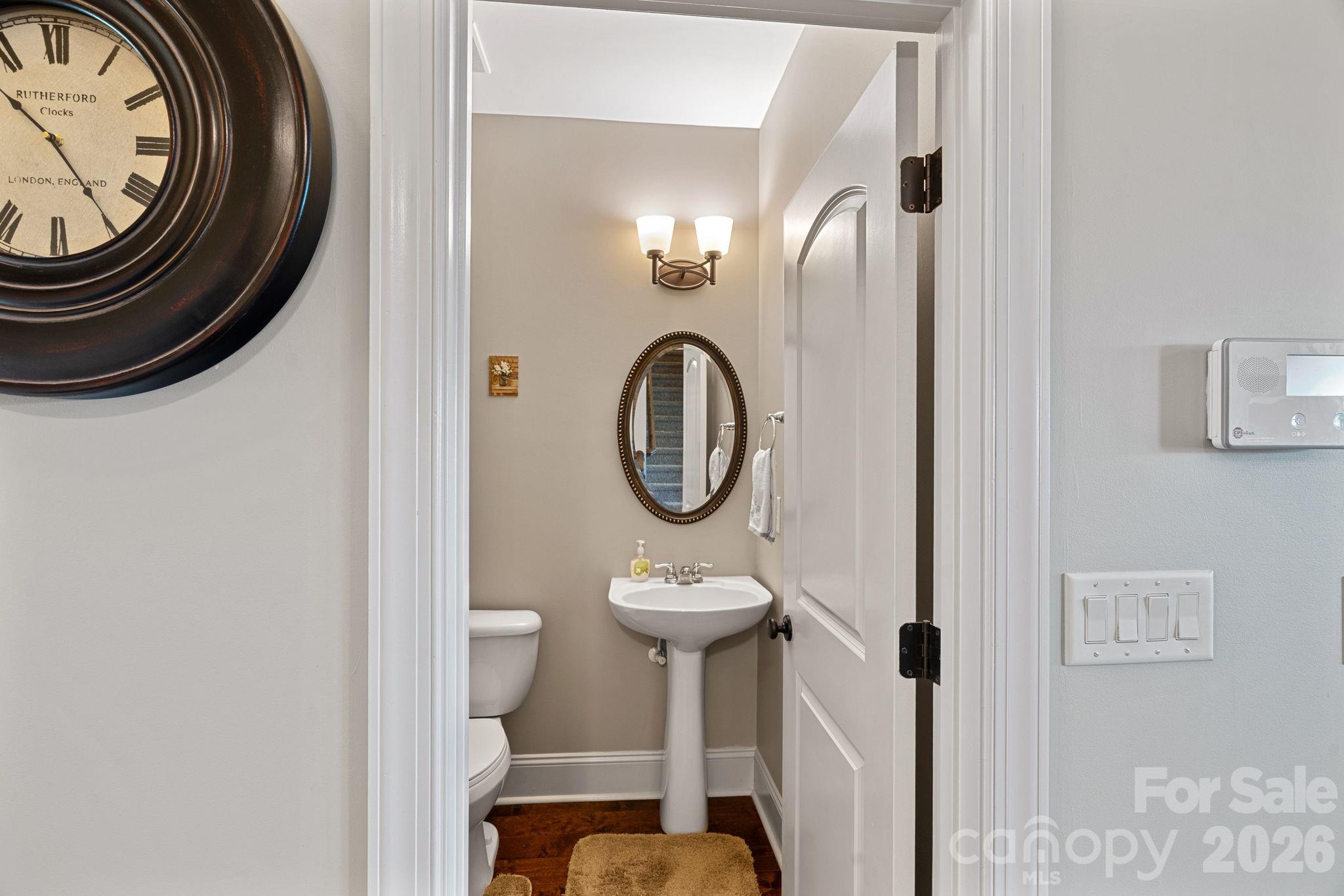 Hollister - Residential