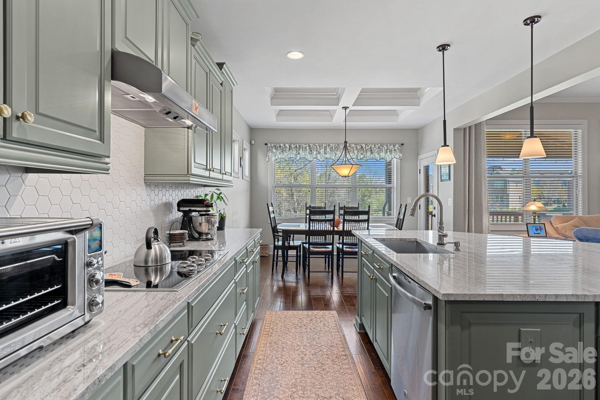 Hollister - Residential