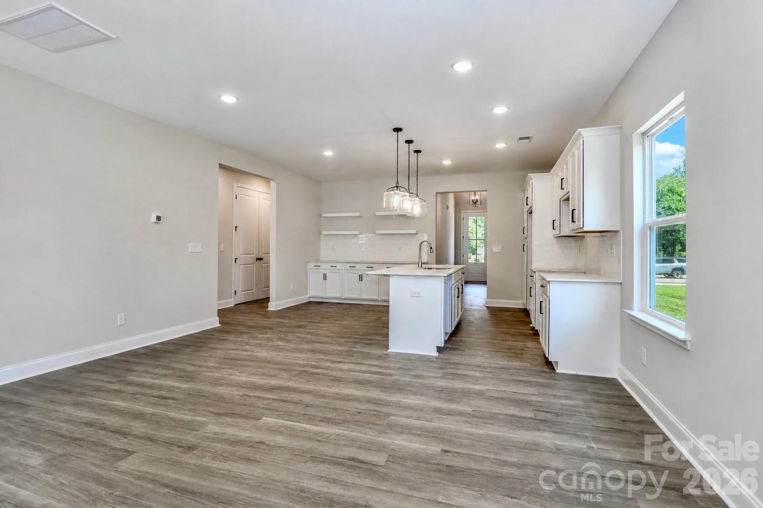 111 Honeycomb Court