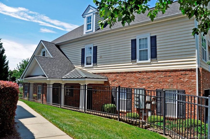 Come see this 3 bed, 2.5 bath condo in highly popular Riviera in Ballantyne. This home offers solid surface counter tops, vaulted ceilings, master on main, hardwood floors & many other upgrades. This unit backs up to the pool & common area. The location within the community is second to none. Don't let this one get away.