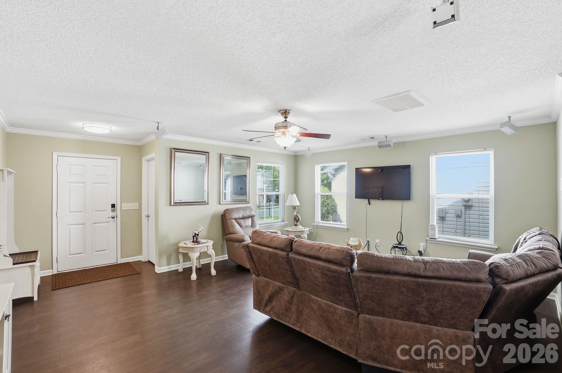 229 Waterlemon Way