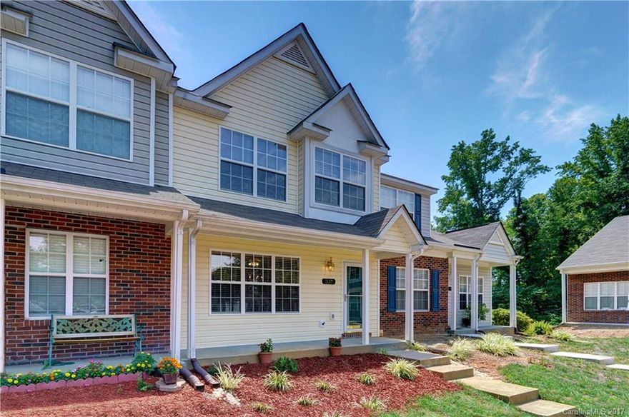 Beautiful large townhouse that backs up to a private, wooded area that can be enjoyed from the deck. LOTS OF UPDATES: New carpets, New floors, freshly painted, hot water heater.
Home in great condition and in a great location!
3 level Townhouse with porch, deck, and patio located in Fort mill
Great Schools, Great community, conveniently located to all highways
Minutes away from shopping. 
Pool accès, water, garbage pickup and sewer cost, and landscape maintenance covered by HOA dues