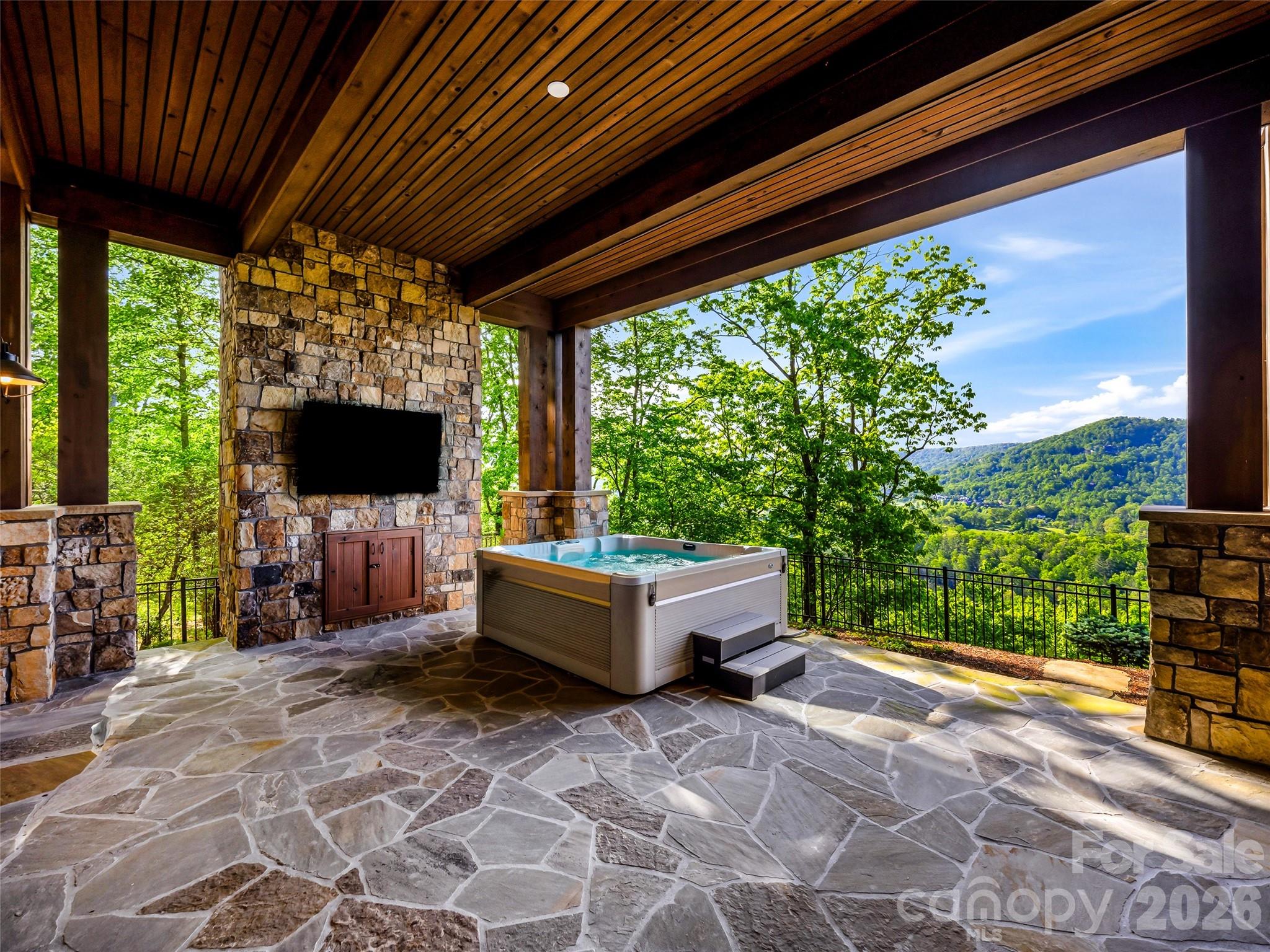 The Cliffs at Walnut Cove - Residential