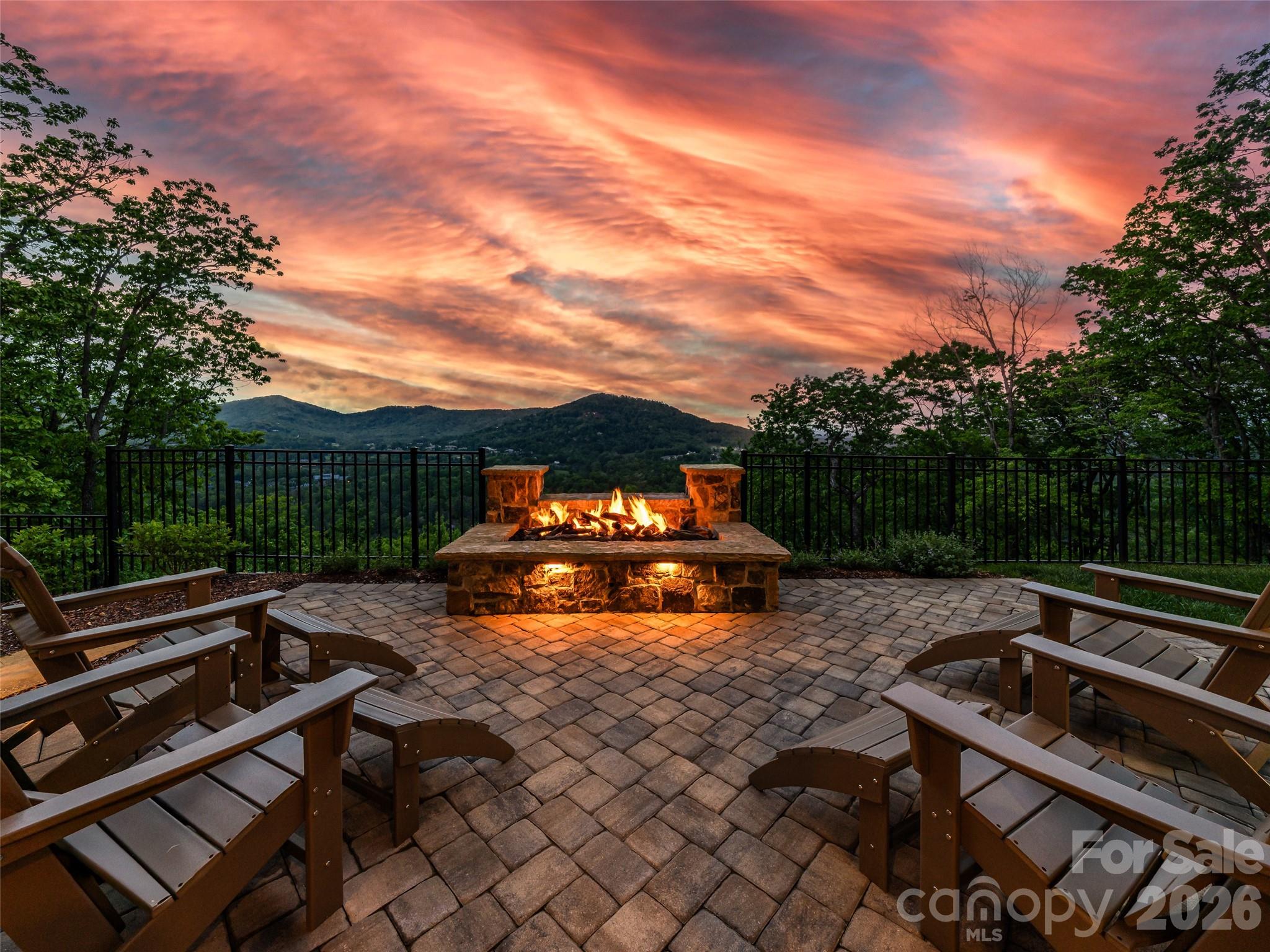 The Cliffs at Walnut Cove - Residential