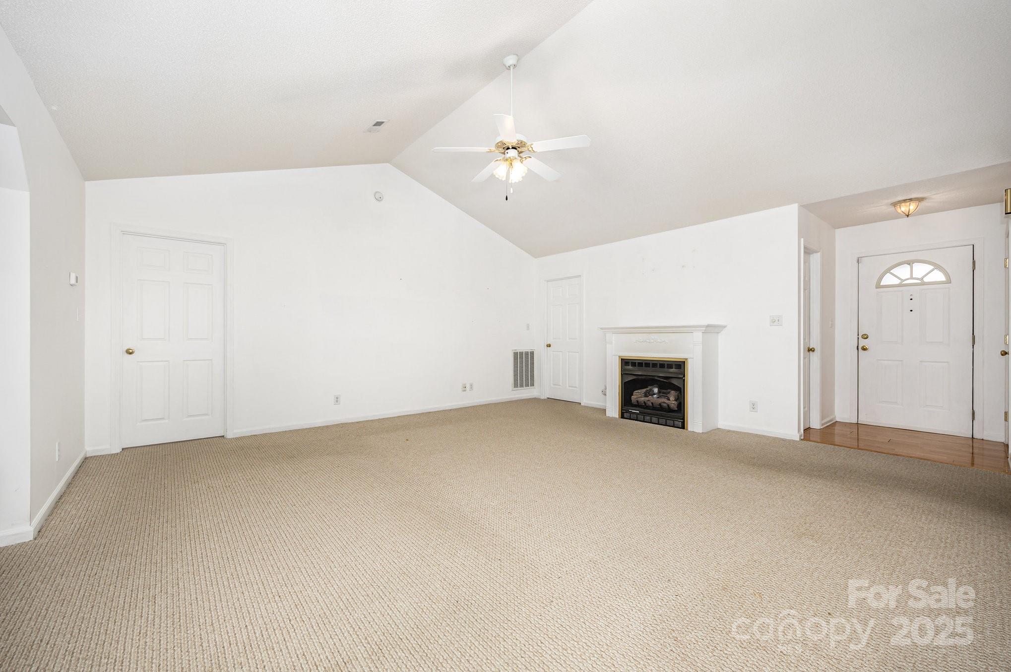 202 Hidden Creek Circle