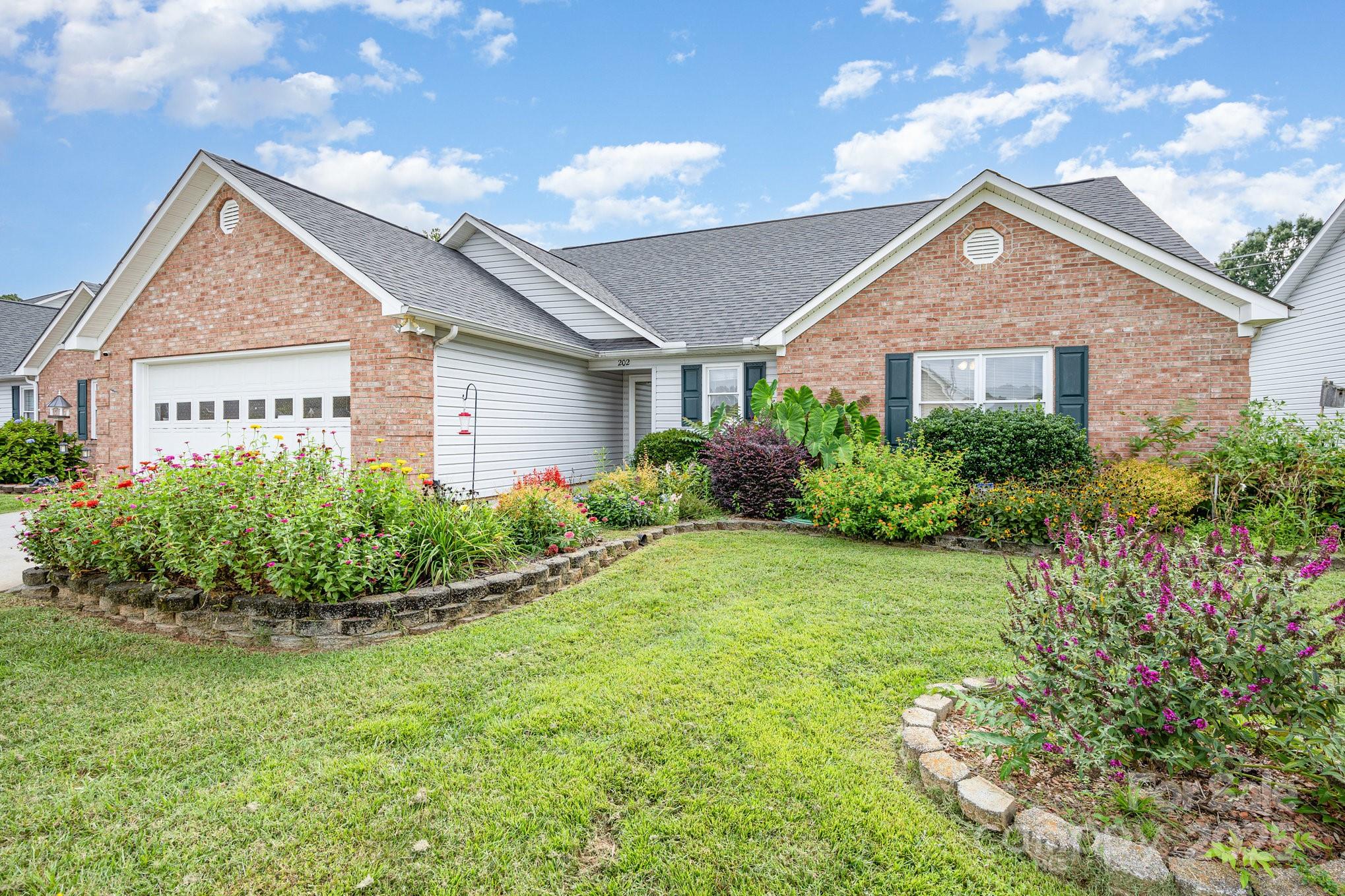 202 Hidden Creek Circle