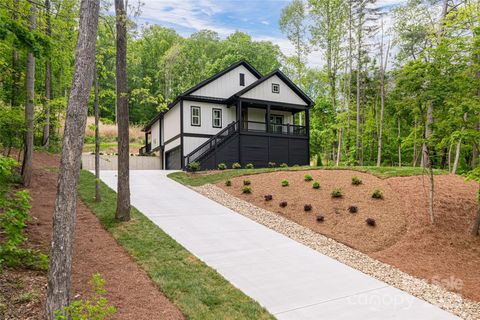 15 Maggies Lane Asheville NC 28803