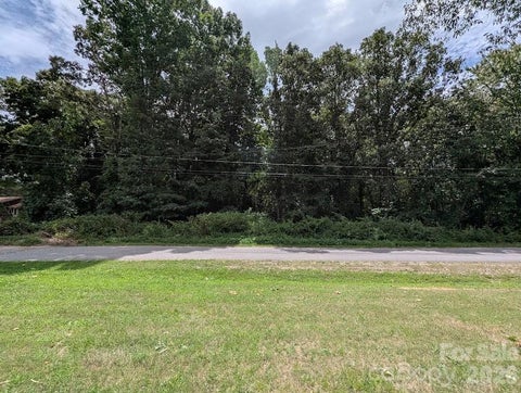 Photo of 4824 Salisbury Street, Hickory, NC 28601 (MLS # 4406862)