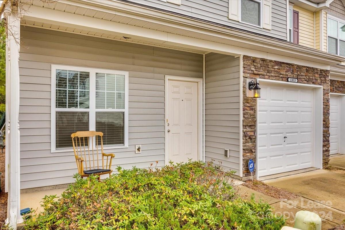 Charlotte Pines - Residential Lease