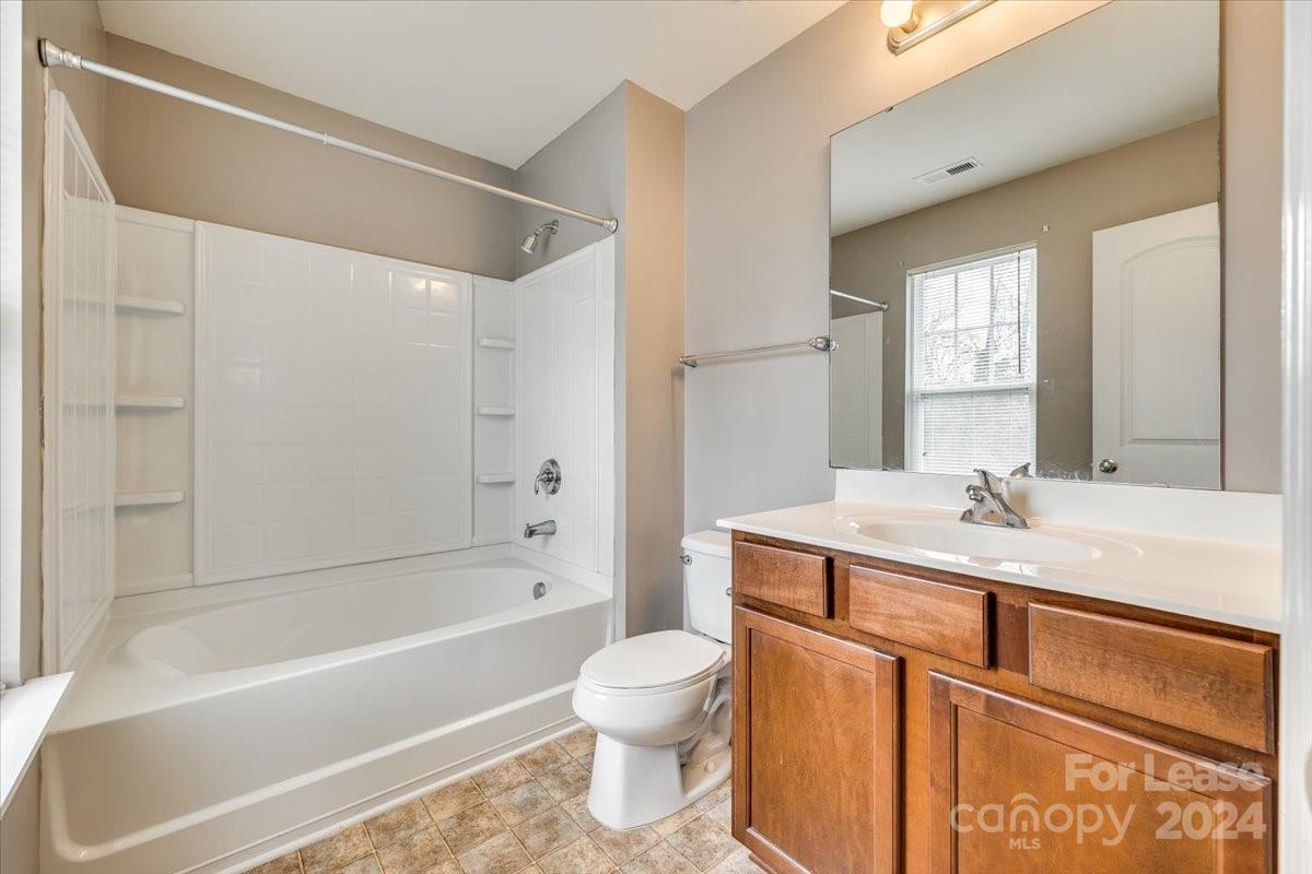 Charlotte Pines - Residential Lease