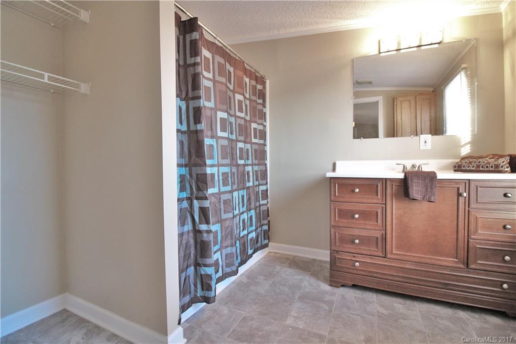 Golden Pond - Residential