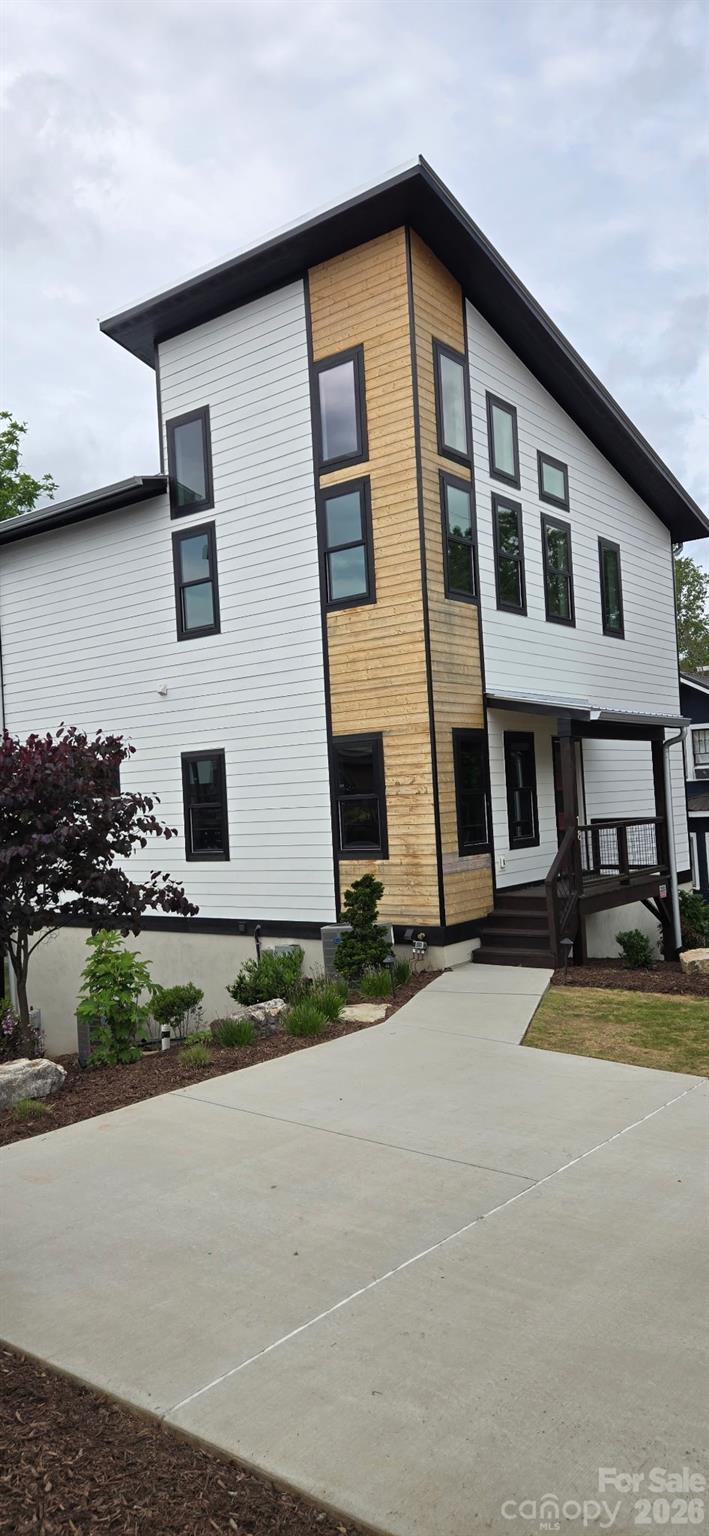 18 Sand Hill Road