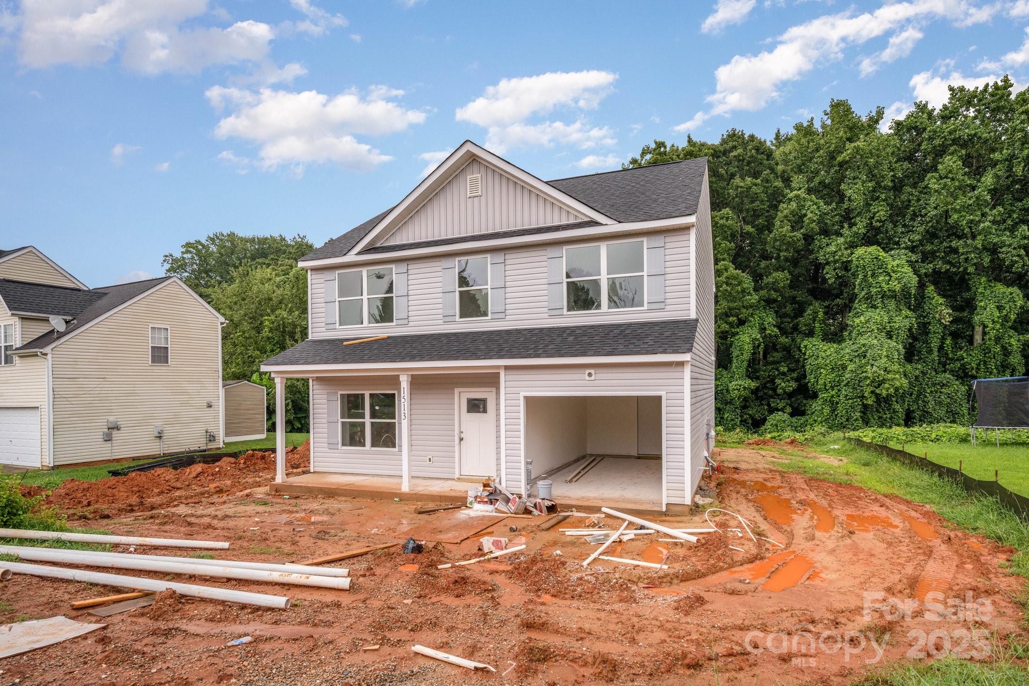1513 Clooney Lane