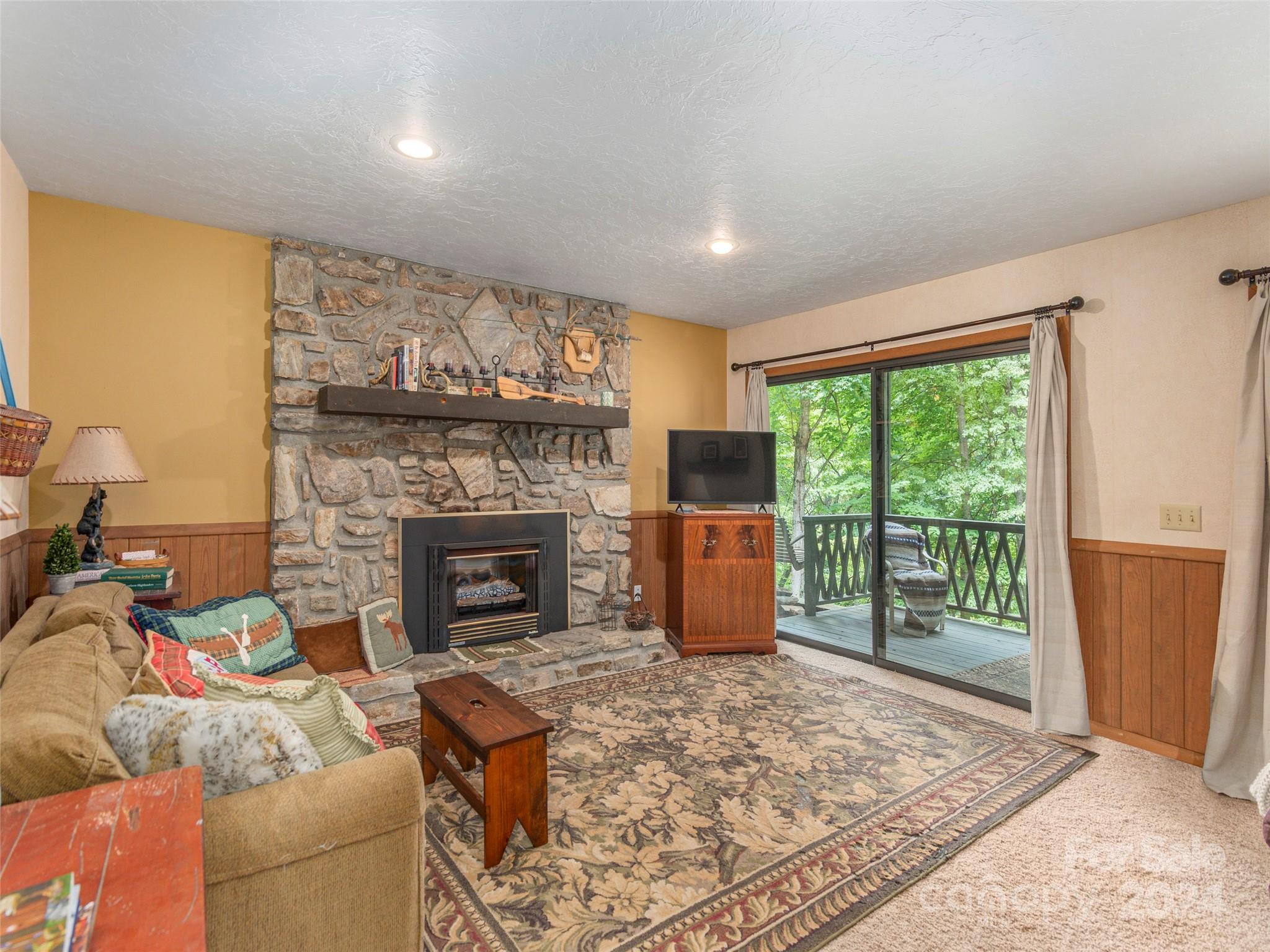 Mountain Chalet - Residential