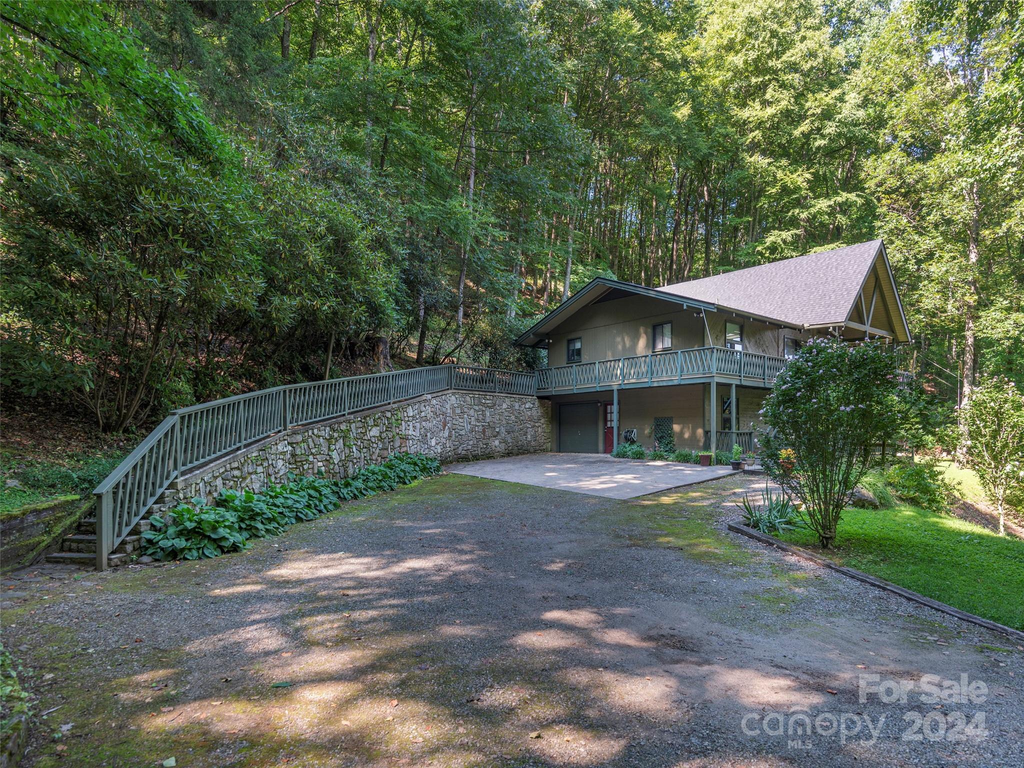 Mountain Chalet - Residential