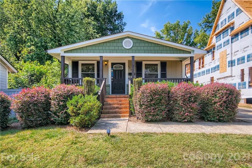 You will love this 3 bedroom 2 bathroom cozy craftsman style ranch home. The front porch is ideal for morning coffee and a great read! The open concept welcomes you into the sizable living room, just off the kitchen. The kitchen enjoys granite countertops, a breakfast bar, pendant lighting, and stainless steel appliances. The primary bedroom features a walk-in closet, a gorgeous ensuite bathroom, and direct access to the screened-in porch. Two additional bedrooms and a full bathroom complete this beautiful home. This home enjoys a location minutes from shopping, dining, and much more!