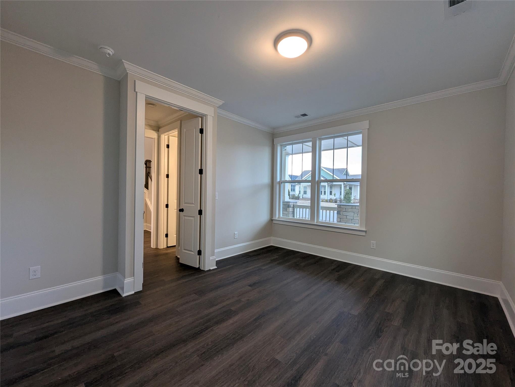 283 Luray Way 449