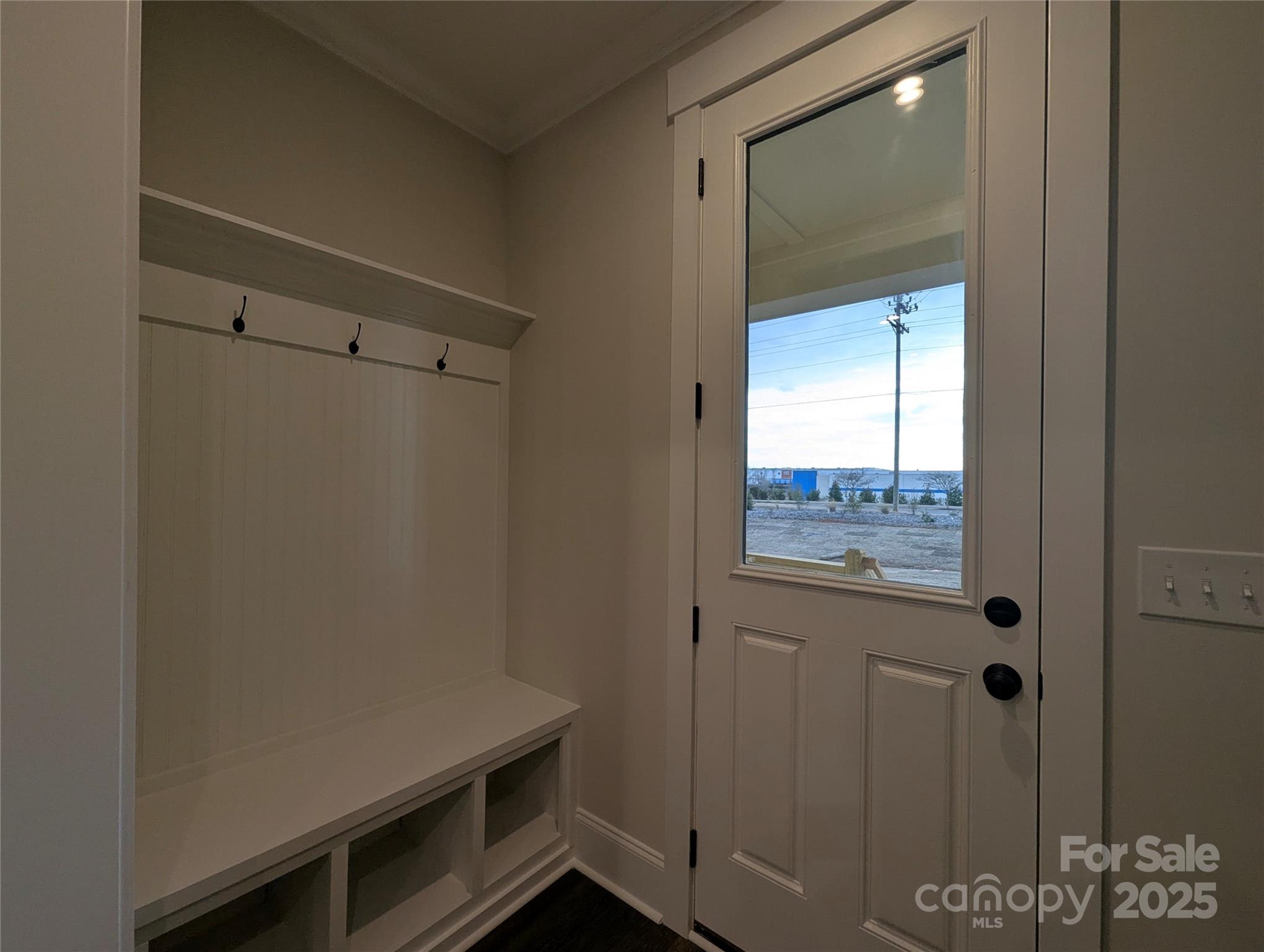 283 Luray Way 449