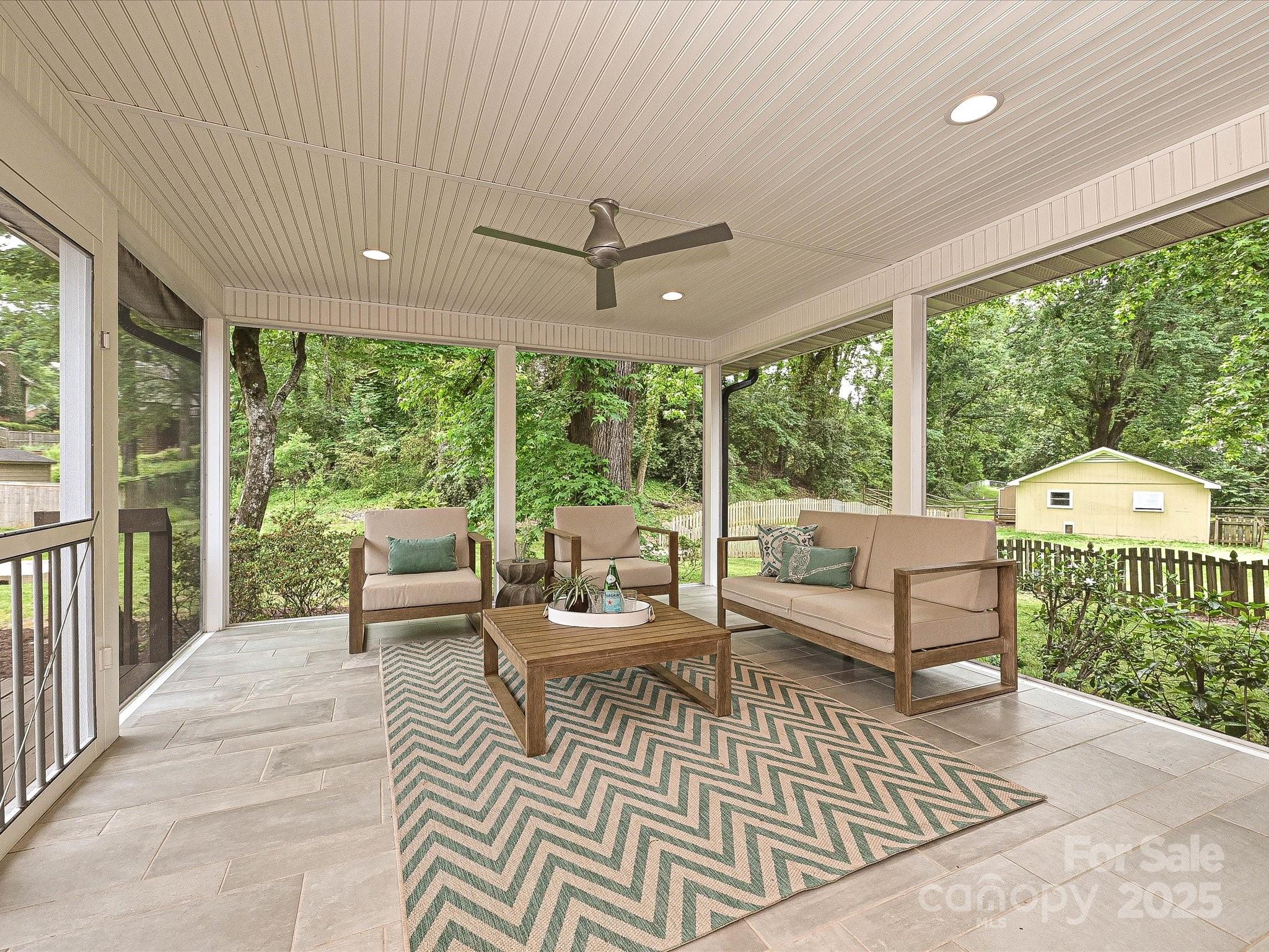 Beverly Woods - Residential