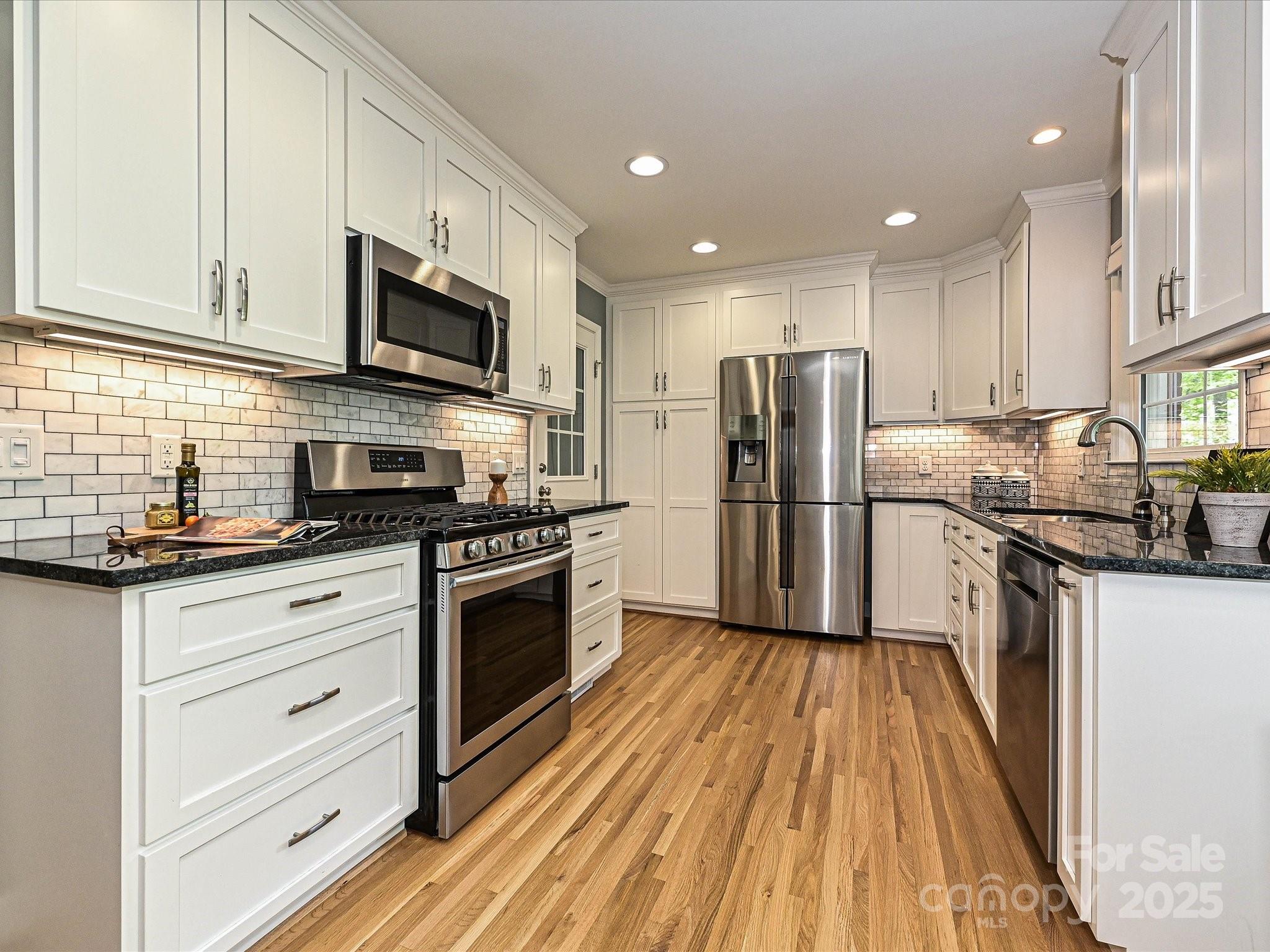 Beverly Woods - Residential