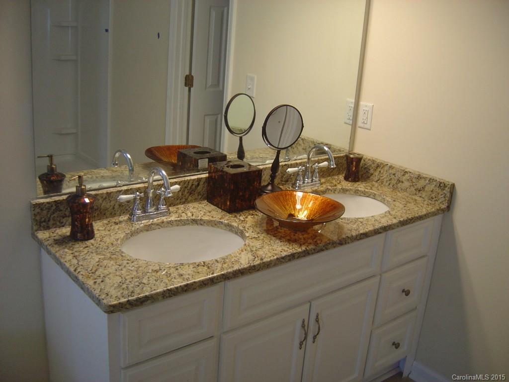 Houston Hills - Residential