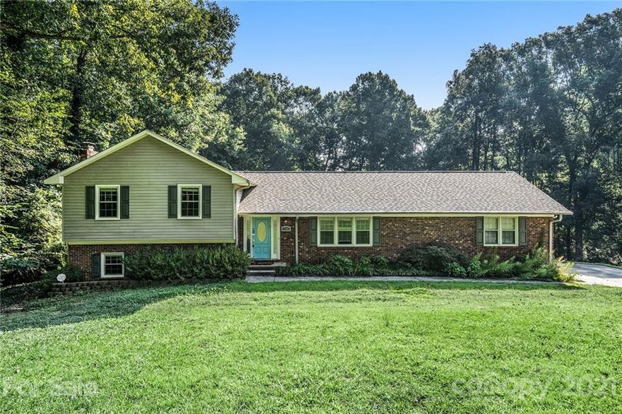 This Lincolnton one-story home offers a two-car garage.