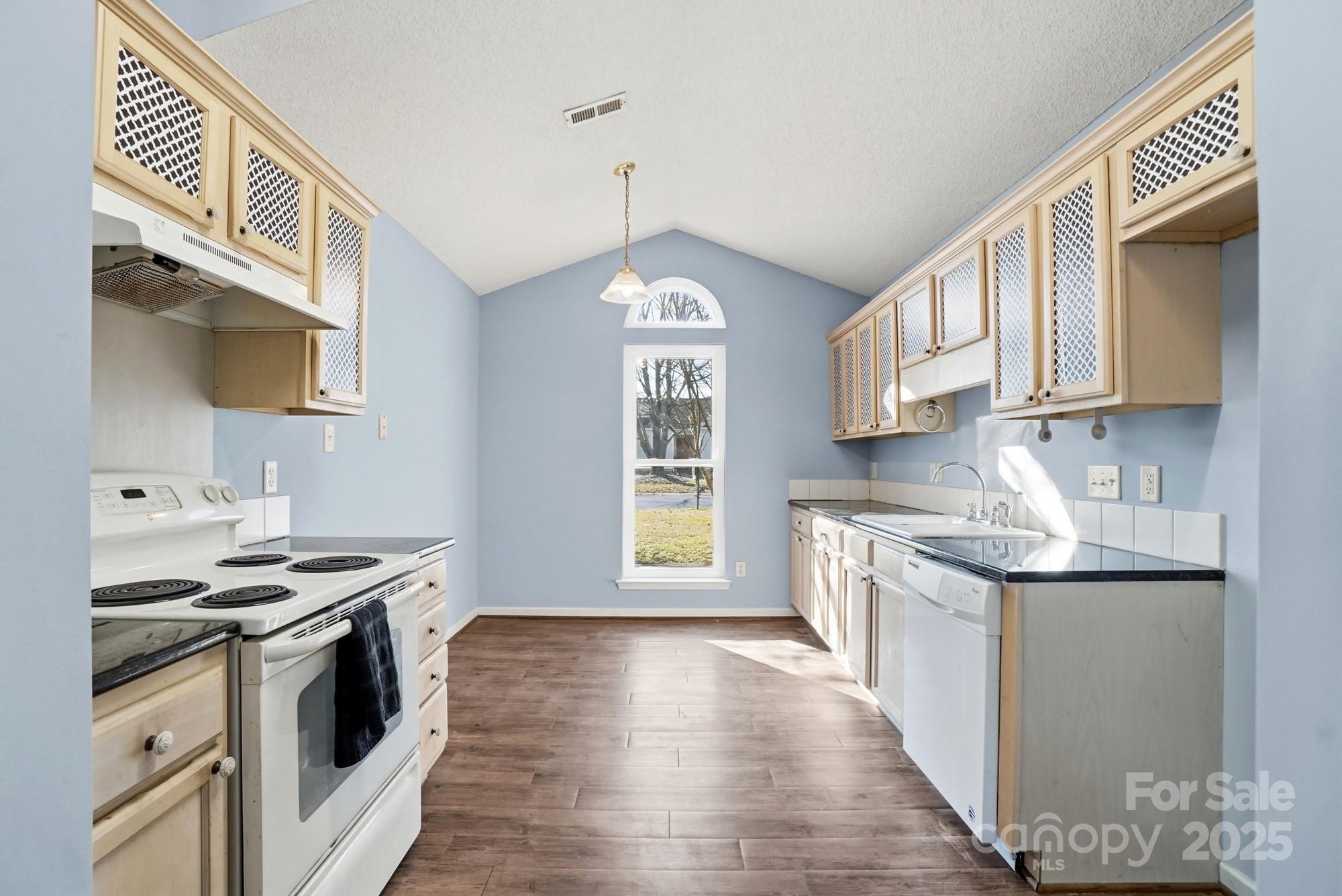 Braefield - Residential