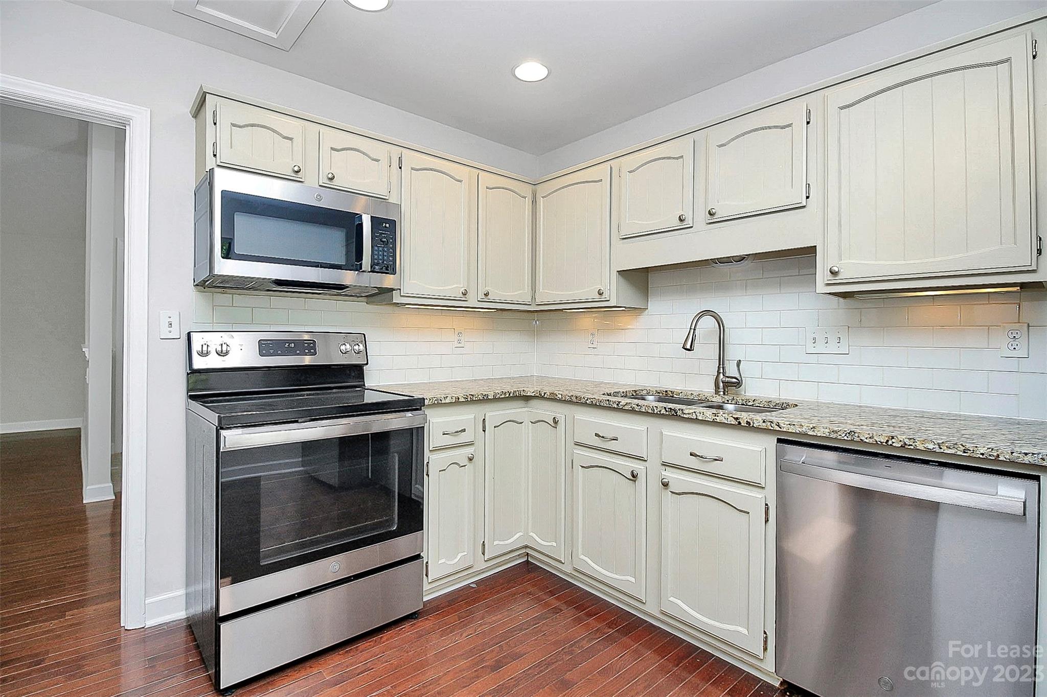 Raintree - Residential Lease