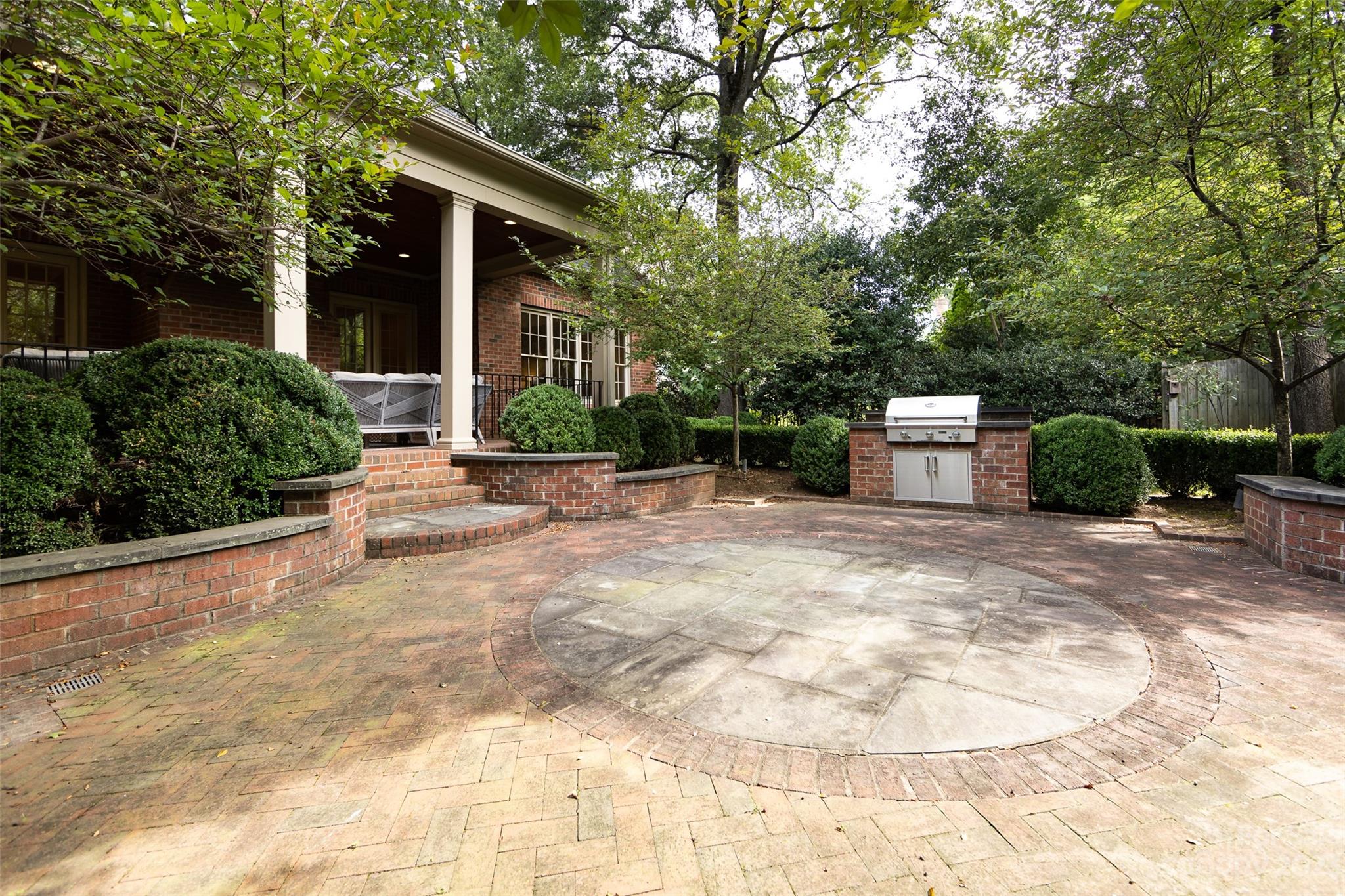 Myers Park - Residential