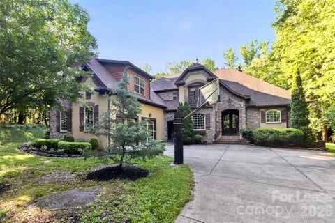 Photo of 6031 Greystone Drive, Matthews, NC 28104 (MLS # 4423876)