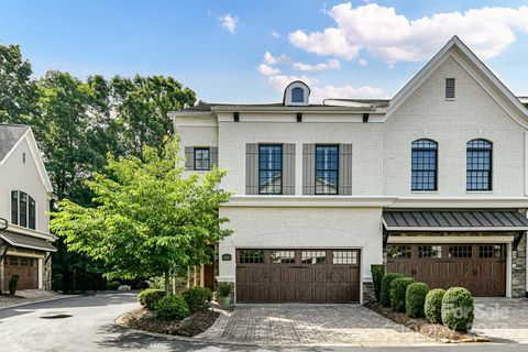 Townhouse in Charlotte NC 5026 Vernet Lane.jpg