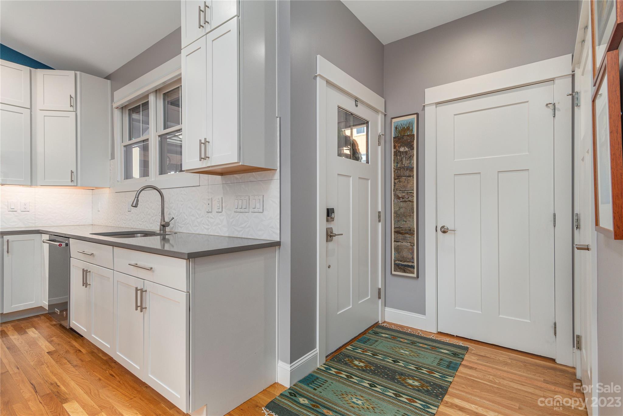 The Terrace at Reynolds Mountain - Residential