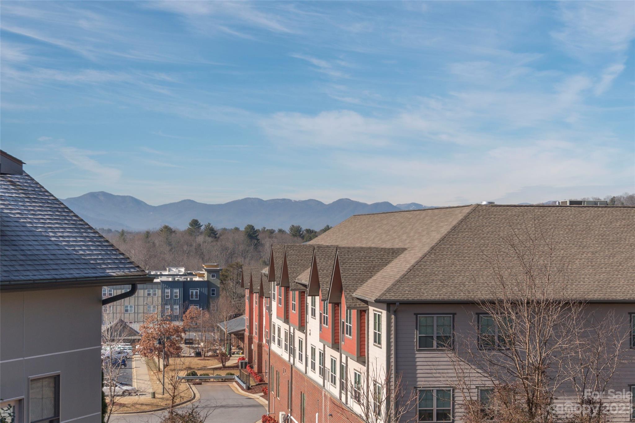 The Terrace at Reynolds Mountain - Residential