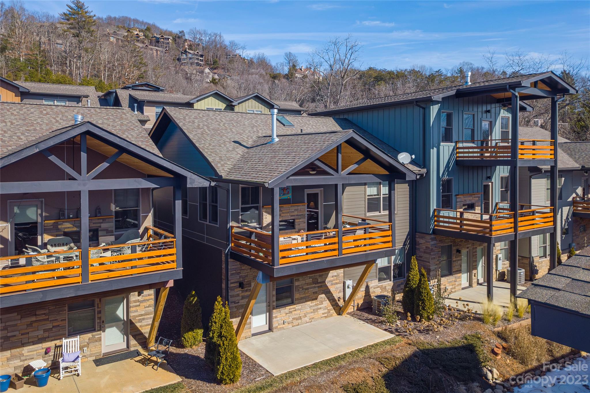The Terrace at Reynolds Mountain - Residential