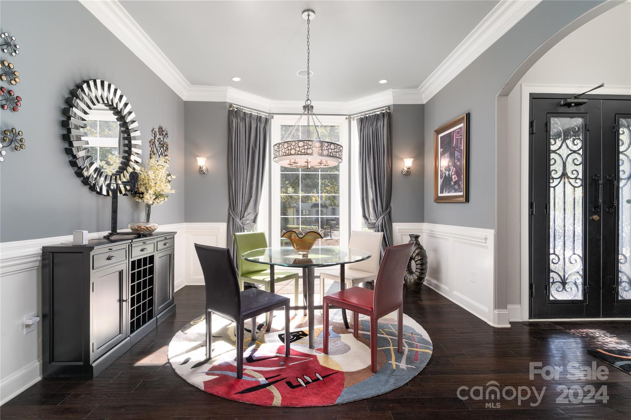 The Peninsula - Residential