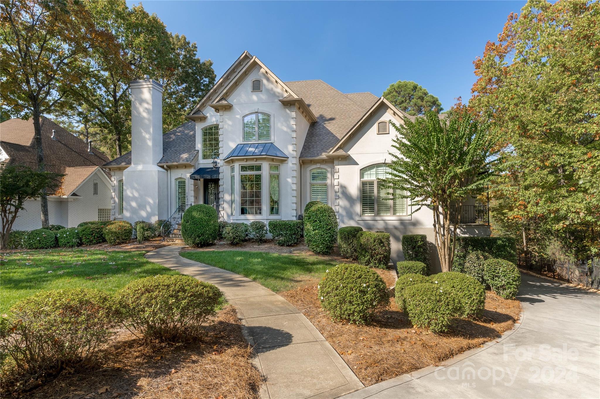 The Peninsula - Residential