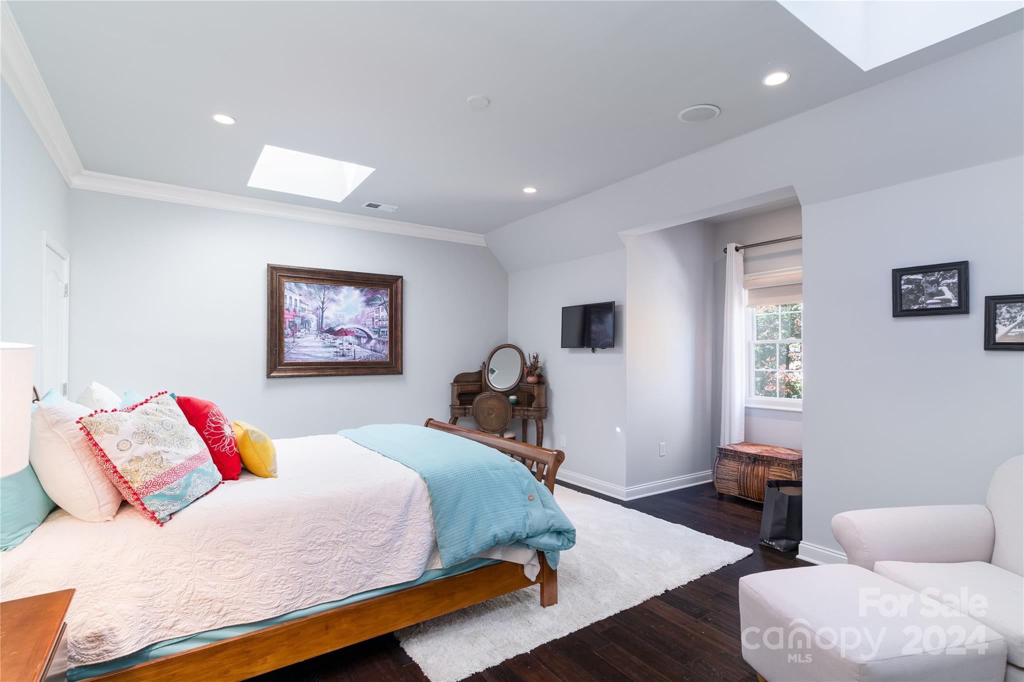 The Peninsula - Residential