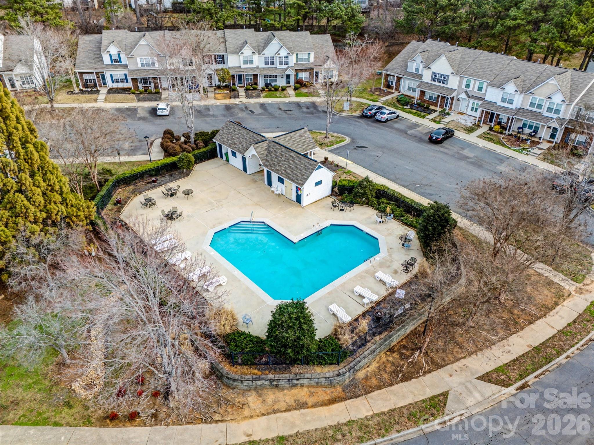 The Townes At River Crossing - Residential