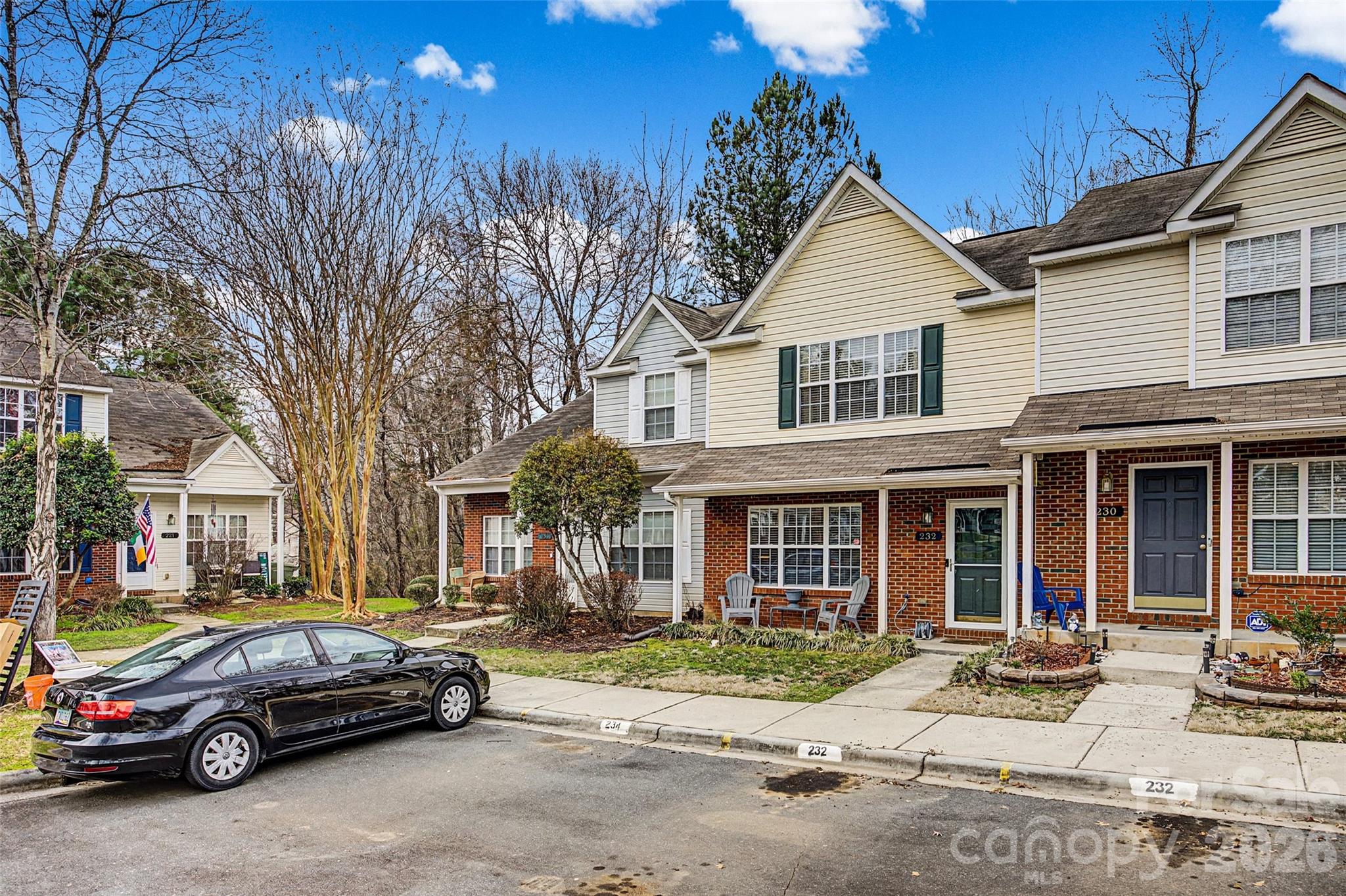 The Townes At River Crossing - Residential