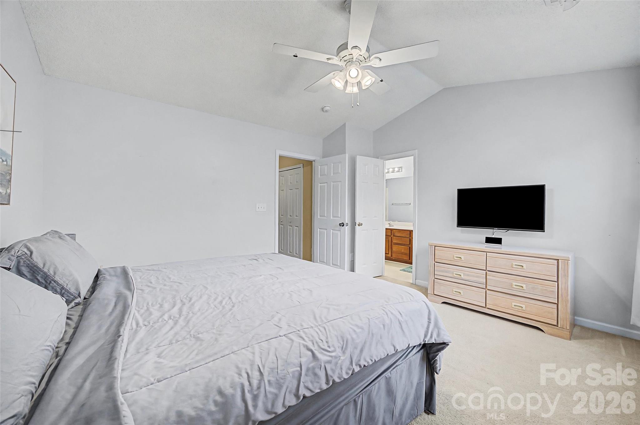 The Townes At River Crossing - Residential