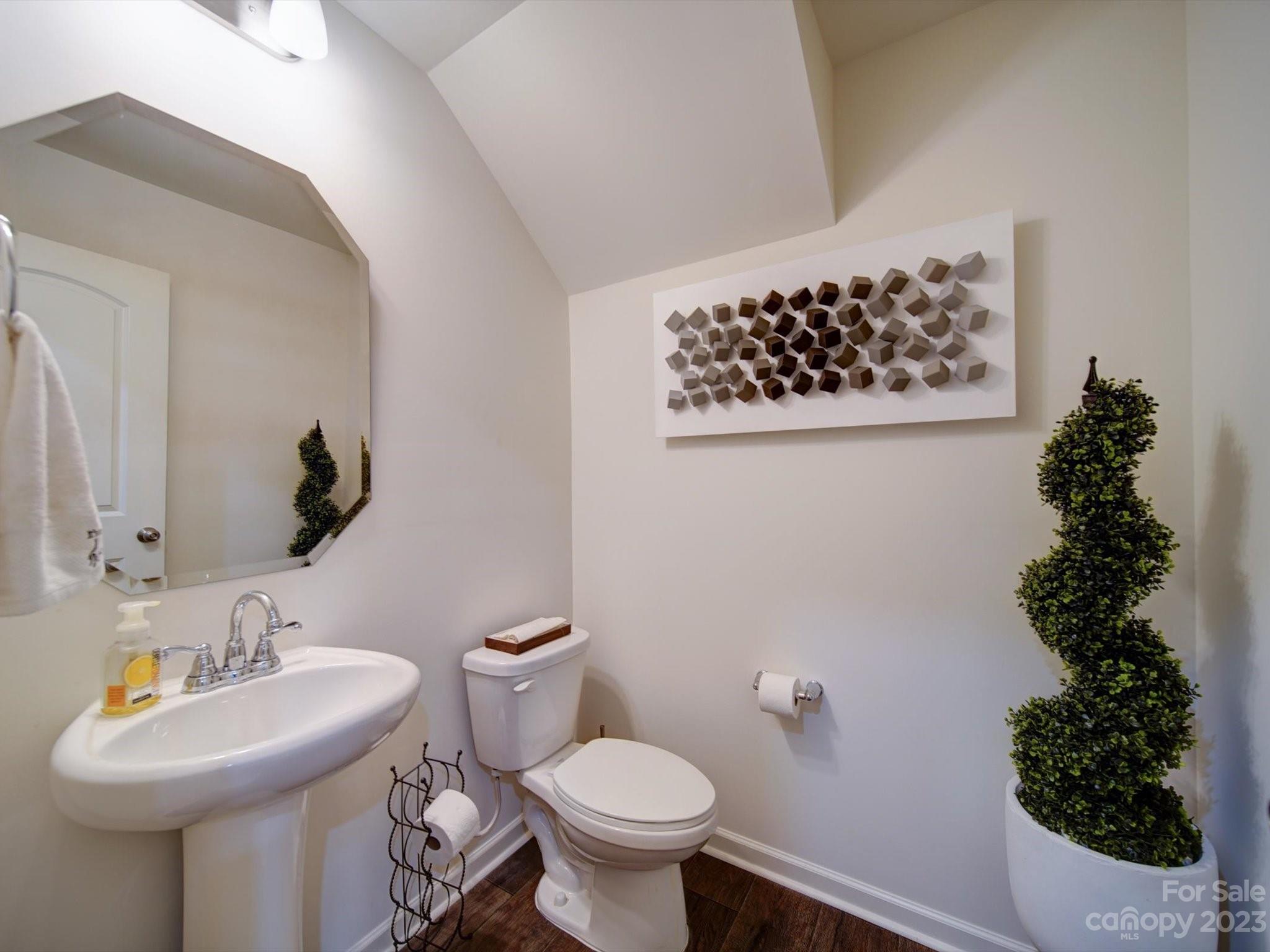 Upper Riverpointe - Residential