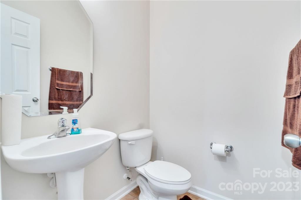 Falcon Ridge - Residential