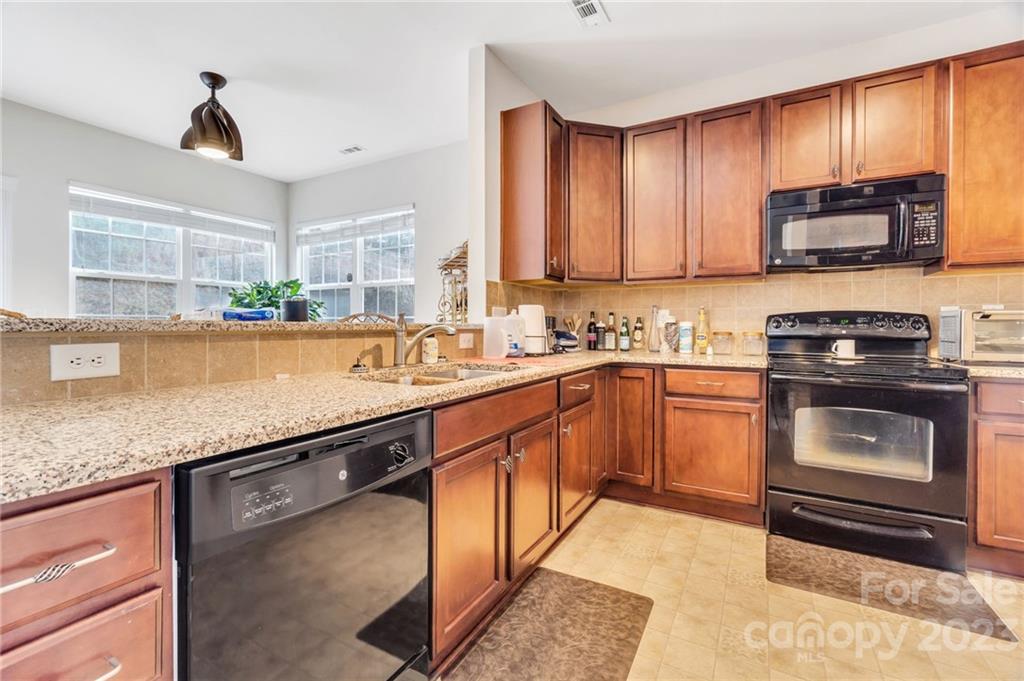 Falcon Ridge - Residential